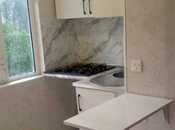 Satılır 2 otaqlı köhnə tikili 40 m², İnşaatçılar m., photo 4 from 8