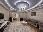 Продаётся 3-комн. вторичка 136 м², м. Кара Караев, photo 2 from 8