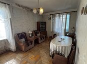 Satılır 2 otaqlı köhnə tikili 50 m², 8-ci mikrorayon q., photo 1 from 8