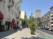 İcarəyə verilir 3 otaqlı köhnə tikili 90 m², Sahil m., photo 1 from 8