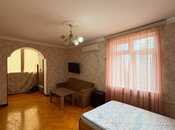 Satılır 1 otaqlı köhnə tikili 35 m², Nizami m., photo 2 from 5