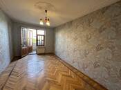 Satılır 3 otaqlı köhnə tikili 60 m², Xalqlar Dostluğu m., photo 1 from 8