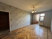 Satılır 3 otaqlı köhnə tikili 60 m², Xalqlar Dostluğu m., photo 2 from 8