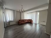 Сдаётся 2-комн. новостройка 85 м², м. Иншаатчылар, photo 1 from 8