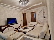 Продаётся 3-комн. вторичка 82 м², м. Иншаатчылар, photo 4 from 8