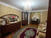 Продаётся 3-комн. вторичка 70 м², м. Низами, photo 1 from 8