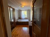 Продаётся 3-комн. вторичка 60 м², м. Иншаатчылар, photo 3 from 6