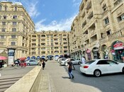 Satılır 3 otaqlı köhnə tikili 90 m², Gənclik m., photo 1 from 8