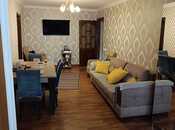 Satılır 2 otaqlı köhnə tikili 60 m², Xalqlar Dostluğu m., photo 1 from 8
