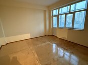 Satılır 2 otaqlı köhnə tikili 61 m², Xalqlar Dostluğu m., photo 1 from 8