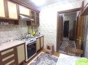 Продаётся 2-комн. вторичка 42 м², м. Элмляр Академиясы, photo 4 from 8