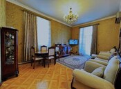 Satılır 3 otaqlı köhnə tikili 90 m², Nizami m., photo 2 from 8