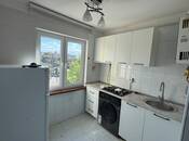Сдаётся 2-комн. вторичка 50 м², м. Нефтчиляр, photo 3 from 6