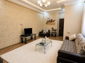 Сдаётся 2-комн. новостройка 80 м², м. Кара Караев, photo 2 from 8