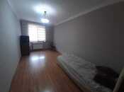 Продаётся 2-комн. вторичка 45 м², м. Элмляр Академиясы, photo 8 from 8