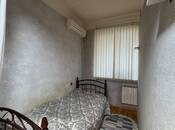 Продаётся 3-комн. вторичка 70 м², м. Ази Асланов, photo 5 from 8