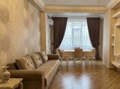 Сдаётся 2-комн. новостройка 65 м², м. 8 ноября, photo 1 from 4
