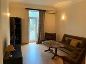 Сдаётся 2-комн. вторичка 50 м², м. Ичеришехер, photo 3 from 8