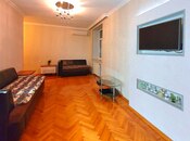 Satılır 2 otaqlı köhnə tikili 55 m², Xalqlar Dostluğu m., photo 3 from 8