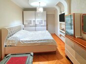 Satılır 2 otaqlı köhnə tikili 55 m², Xalqlar Dostluğu m., photo 4 from 8