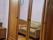 Продаётся 3-комн. вторичка 70 м², м. Элмляр Академиясы, photo 3 from 8