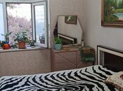 Продаётся 3-комн. вторичка 55 м², м. 20 января, photo 2 from 5