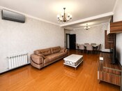 Сдаётся 2-комн. новостройка 80 м², м. 20 января, photo 3 from 8