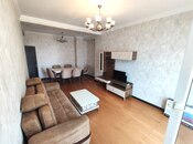 Сдаётся 2-комн. новостройка 80 м², м. 20 января, photo 2 from 8