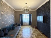 Satılır 4 otaqlı köhnə tikili 110 m², Azadlıq Prospekti m., photo 6 from 8