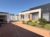 Satılır 4 otaqlı həyət evi/bağ evi 130 m², Mərdəkan q., photo 1 from 8