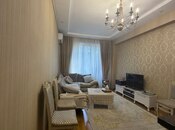Продаётся 2-комн. новостройка 51 м², м. Кара Караев, photo 1 from 8