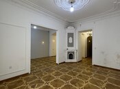 Satılır 4 otaqlı köhnə tikili 120 m², Sahil m., photo 2 from 8