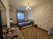 Satılır 2 otaqlı köhnə tikili 60 m², İnşaatçılar m., photo 7 from 8