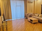 Satılır 3 otaqlı yeni tikili 180 m², 28 May m., photo 2 from 8