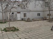 Satılır  obyekt 779 m², Həzi Aslanov q., photo 1 from 8