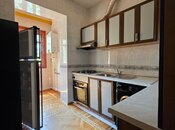 Сдаётся 3-комн. вторичка 70 м², м. Низами, photo 1 from 8