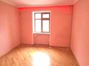 Satılır 3 otaqlı köhnə tikili 78 m², İnşaatçılar m., photo 5 from 8