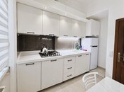 Satılır 3 otaqlı köhnə tikili 80 m², Elmlər Akademiyası m., photo 4 from 8