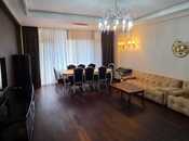 Сдаётся 3-комн. новостройка 150 м², м. Низами, photo 1 from 8