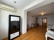 Сдаётся 3-комн. вторичка 65 м², м. Низами, photo 3 from 8