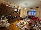 Satılır 2 otaqlı köhnə tikili 65 m², 8-ci mikrorayon q., photo 3 from 8