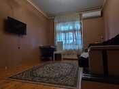 İcarəyə verilir 2 otaqlı köhnə tikili 70 m², Elmlər Akademiyası m., photo 1 from 8