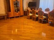 İcarəyə verilir 4 otaqlı yeni tikili 215 m², Nizami m., photo 1 from 8