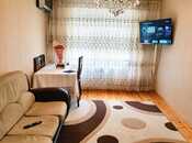 Продаётся 2-комн. вторичка 60 м², пос. Ени Гюнешли, photo 1 from 6