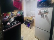 Satılır 3 otaqlı köhnə tikili 74 m², İnşaatçılar m., photo 6 from 8
