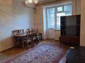 Satılır 2 otaqlı köhnə tikili 45 m², Elmlər Akademiyası m., photo 1 from 8
