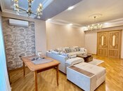 Satılır 3 otaqlı köhnə tikili 126 m², Badamdar q., photo 3 from 8