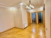 Satılır 3 otaqlı köhnə tikili 126 m², Badamdar q., photo 7 from 8