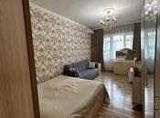 Продаётся 1-комн. вторичка 30 м², м. Ази Асланов, photo 1 from 8