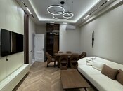 Продаётся 2-комн. новостройка 68 м², м. Элмляр Академиясы, photo 1 from 8